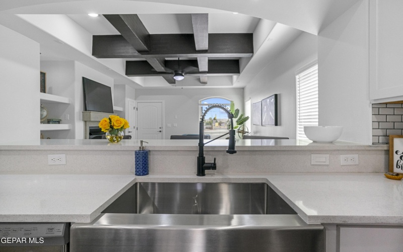 11468 PARK Lane, Socorro, TX 79927, 3 Bedrooms Bedrooms, ,2 BathroomsBathrooms,Residential,For Sale,11468 PARK Lane,0,928546