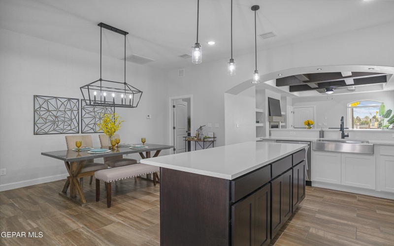 11468 PARK Lane, Socorro, TX 79927, 3 Bedrooms Bedrooms, ,2 BathroomsBathrooms,Residential,For Sale,11468 PARK Lane,0,928546