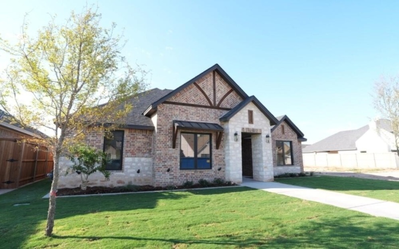 4613 138th Place, Lubbock, TX 79424, 4 Bedrooms Bedrooms, ,3 BathroomsBathrooms,Residential,For Sale,4613 138th Place,0,202563625