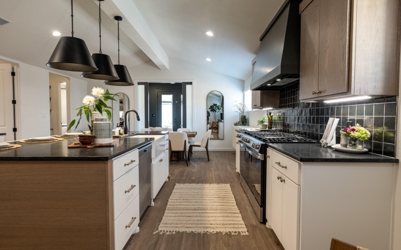 3617 127th Street, Lubbock, TX 79423, 4 Habitaciones Habitaciones , ,3 BañosBaños,Residential,En Venta,3617 127th Street,0,202563633