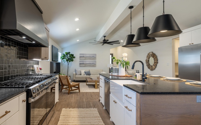 3617 127th Street, Lubbock, TX 79423, 4 Habitaciones Habitaciones , ,3 BañosBaños,Residential,En Venta,3617 127th Street,0,202563633