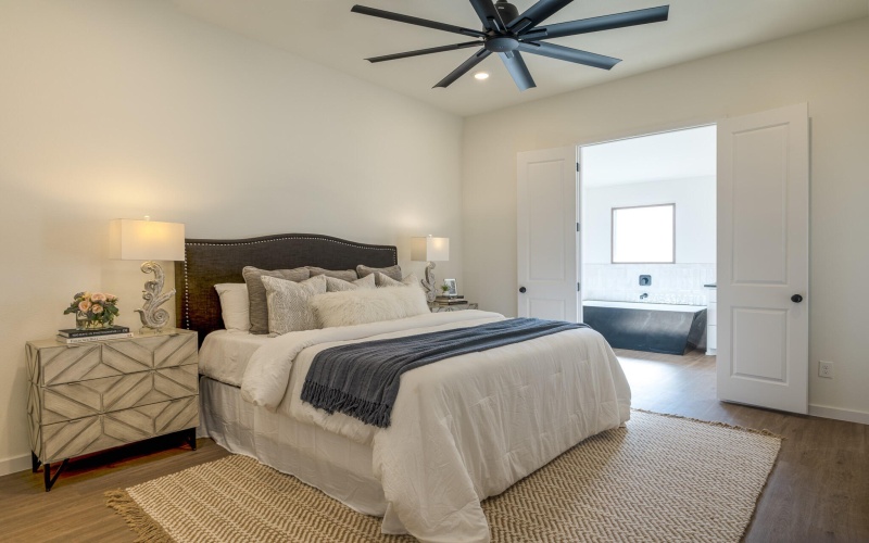 3617 127th Street, Lubbock, TX 79423, 4 Habitaciones Habitaciones , ,3 BañosBaños,Residential,En Venta,3617 127th Street,0,202563633