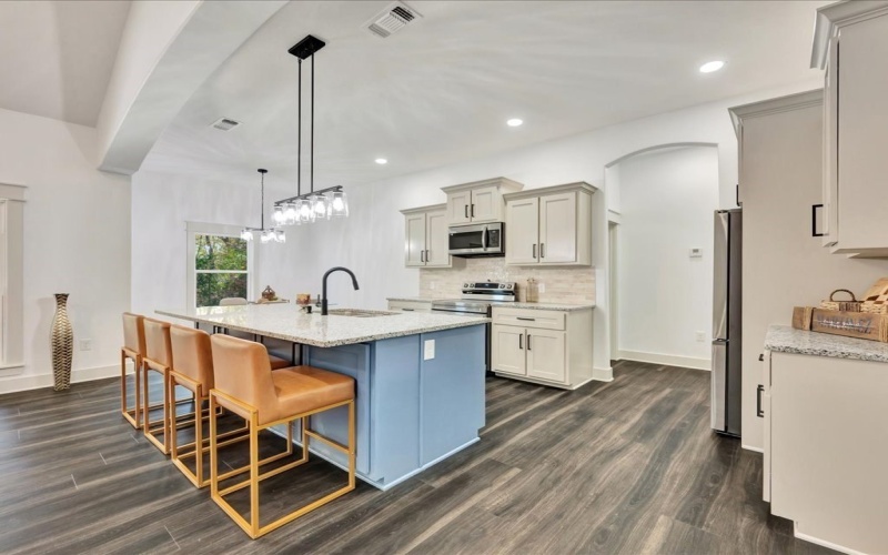 2604 Moffett Road, Lufkin, TX 75901, 3 Bedrooms Bedrooms, ,2 BathroomsBathrooms,Residential,For Sale,2604 Moffett Road,0,5107298