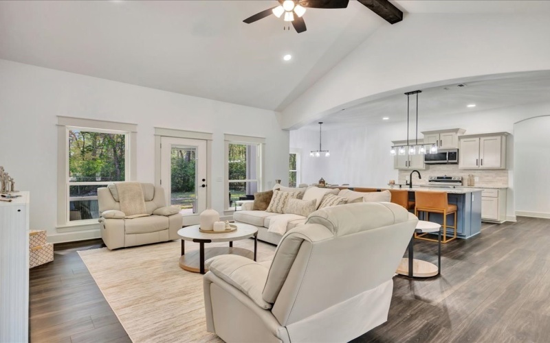 2604 Moffett Road, Lufkin, TX 75901, 3 Bedrooms Bedrooms, ,2 BathroomsBathrooms,Residential,For Sale,2604 Moffett Road,0,5107298