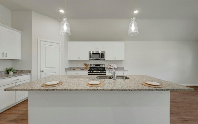 7717 Moosewood Drive, Fort Worth, TX 76131, 4 Habitaciones Habitaciones , ,3 BañosBaños,Residential,En Venta,7717 Moosewood Drive,0,21115282