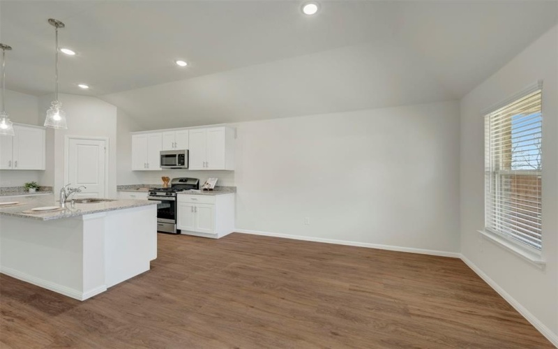 7717 Moosewood Drive, Fort Worth, TX 76131, 4 Habitaciones Habitaciones , ,3 BañosBaños,Residential,En Venta,7717 Moosewood Drive,0,21115282