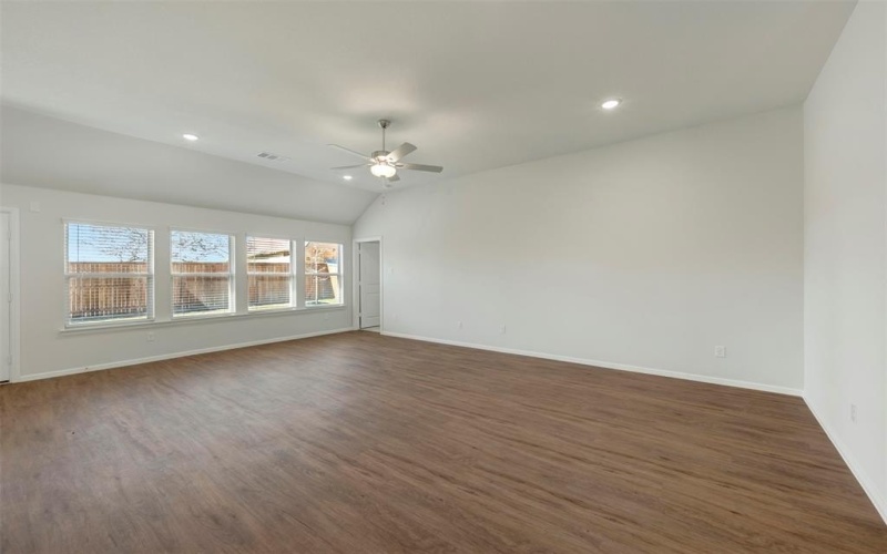 7717 Moosewood Drive, Fort Worth, TX 76131, 4 Habitaciones Habitaciones , ,3 BañosBaños,Residential,En Venta,7717 Moosewood Drive,0,21115282