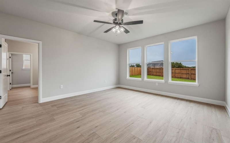 104 Skyline Drive, Glen Rose, TX 76043, 3 Habitaciones Habitaciones , ,2 BañosBaños,Residential,En Venta,104 Skyline Drive,0,21120323