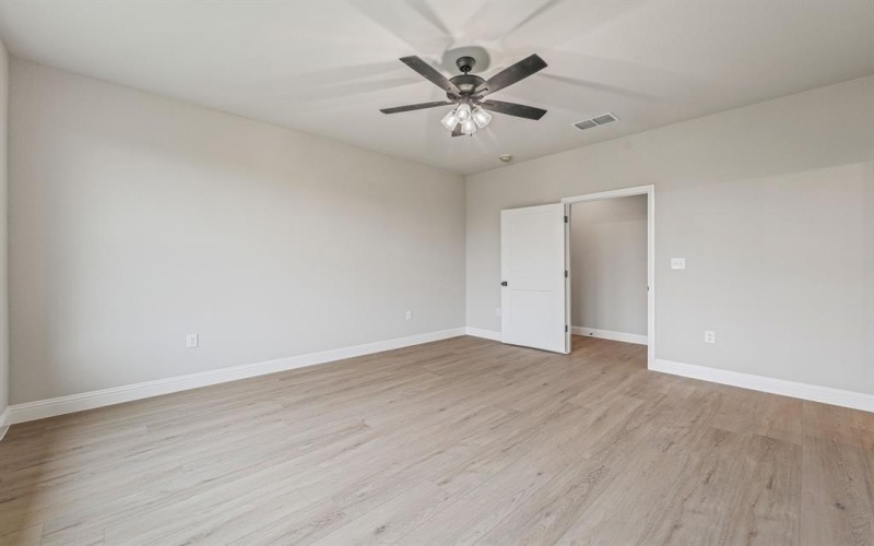 104 Skyline Drive, Glen Rose, TX 76043, 3 Habitaciones Habitaciones , ,2 BañosBaños,Residential,En Venta,104 Skyline Drive,0,21120323