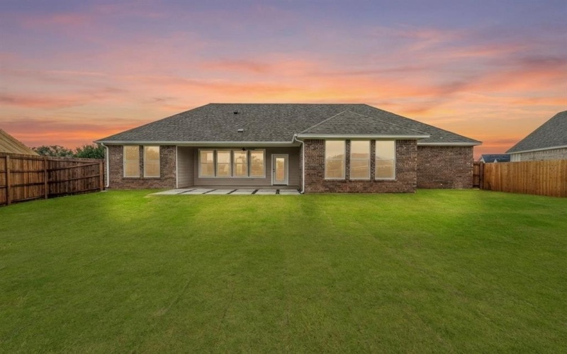104 Skyline Drive, Glen Rose, TX 76043, 3 Habitaciones Habitaciones , ,2 BañosBaños,Residential,En Venta,104 Skyline Drive,0,21120323