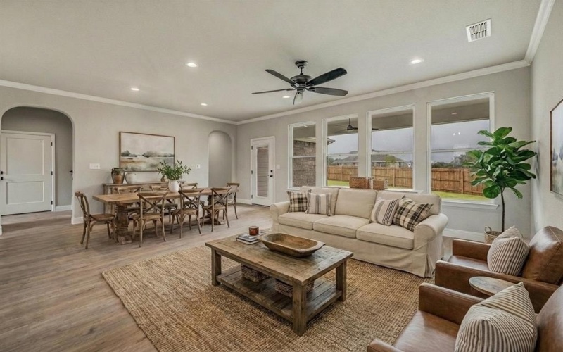 104 Skyline Drive, Glen Rose, TX 76043, 3 Habitaciones Habitaciones , ,2 BañosBaños,Residential,En Venta,104 Skyline Drive,0,21120323