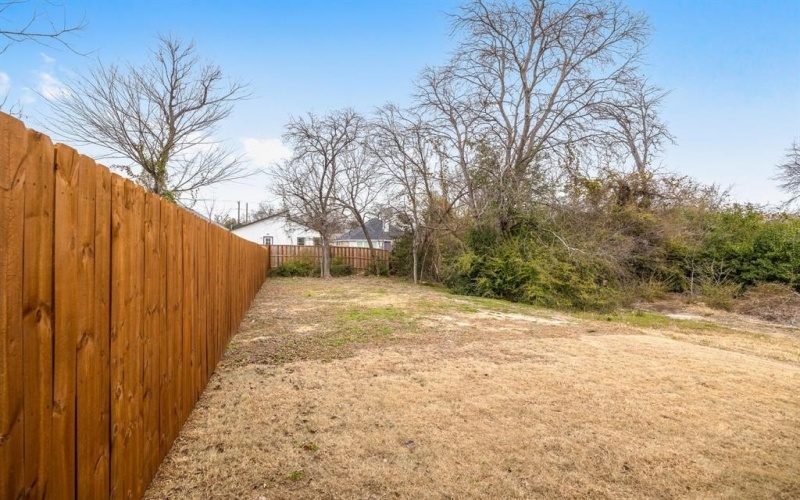 1611 Hudspeth Avenue, Dallas, TX 75216, 3 Bedrooms Bedrooms, ,2 BathroomsBathrooms,Residential,For Sale,1611 Hudspeth Avenue,0,21120483