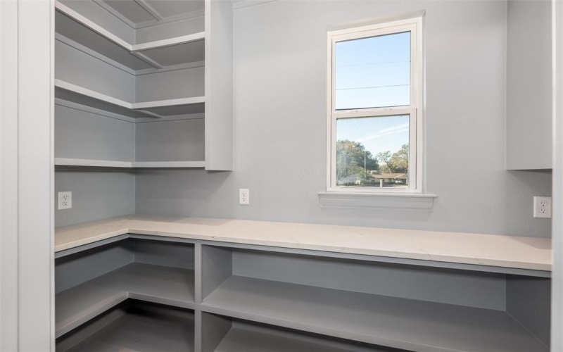 115 Enchanted Drive, Enchanted Oaks, TX 75156, 4 Bedrooms Bedrooms, ,2 BathroomsBathrooms,Residential,For Sale,115 Enchanted Drive,0,21121665