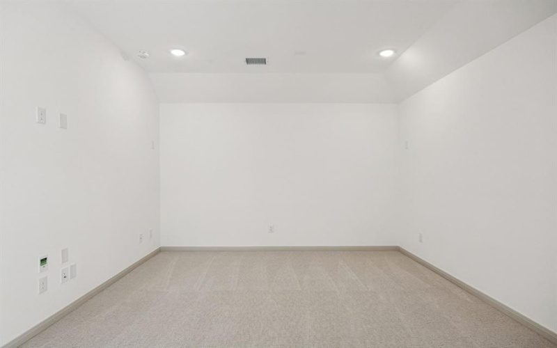 5404 Roselyn Way, McKinney, TX 75070, 4 Bedrooms Bedrooms, ,5 BathroomsBathrooms,Residential,For Sale,5404 Roselyn Way,0,21122079