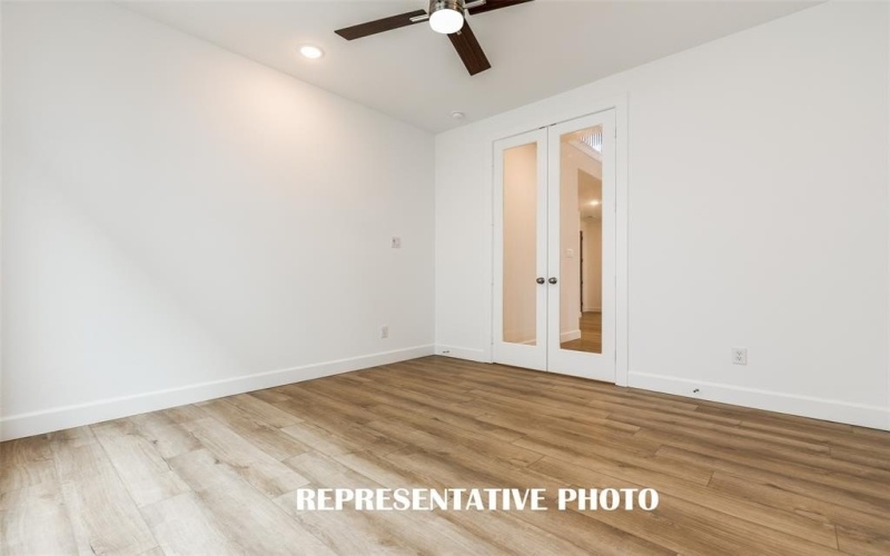 1310 Earles Court, Mansfield, TX 76063, 4 Bedrooms Bedrooms, ,5 BathroomsBathrooms,Residential,For Sale,1310 Earles Court,0,21122130