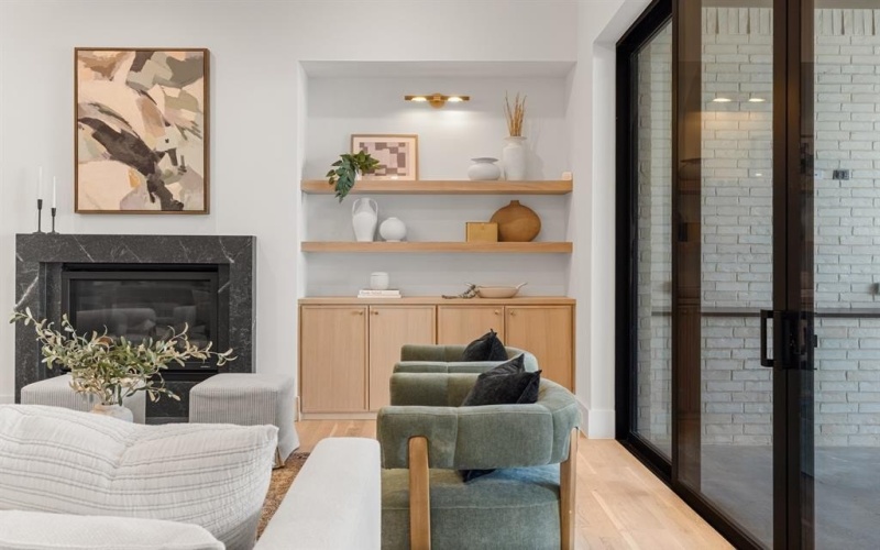 9917 Parkford Drive, Dallas, TX 75238, 5 Habitaciones Habitaciones , ,6 BañosBaños,Residential,En Venta,9917 Parkford Drive,0,21122243