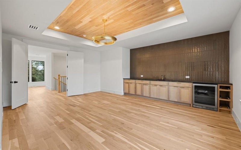 9917 Parkford Drive, Dallas, TX 75238, 5 Habitaciones Habitaciones , ,6 BañosBaños,Residential,En Venta,9917 Parkford Drive,0,21122243