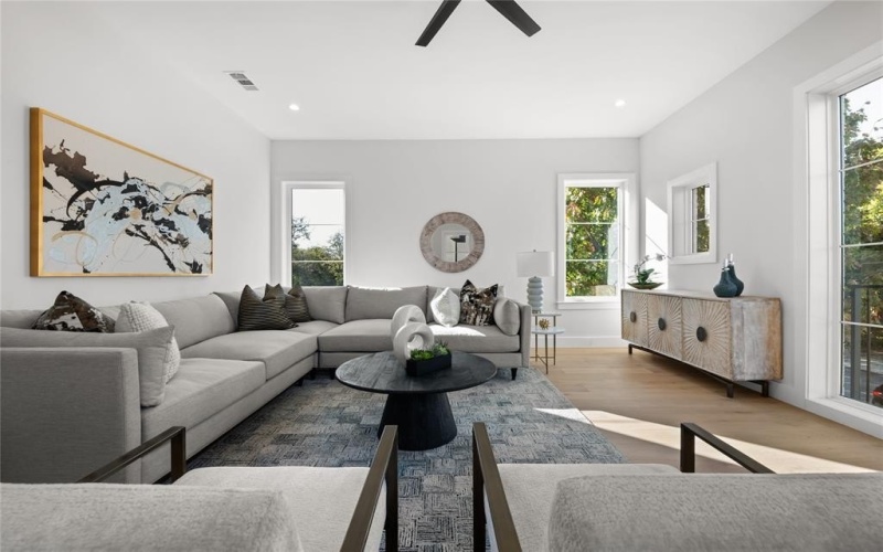 4426 Bonham Street, Dallas, TX 75229, 5 Habitaciones Habitaciones , ,6 BañosBaños,Residential,En Venta,4426 Bonham Street,0,21122250