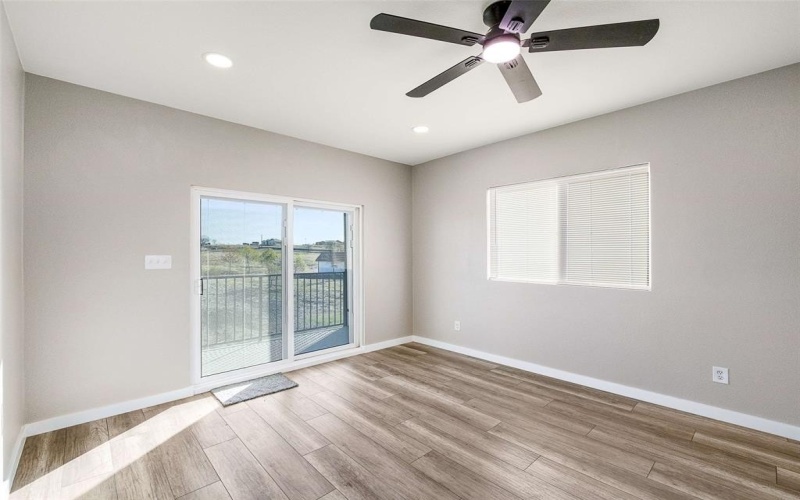 1061 Zmolek Road, Ennis, TX 75119, 5 Bedrooms Bedrooms, ,3 BathroomsBathrooms,Residential,For Sale,1061 Zmolek Road,0,21122487