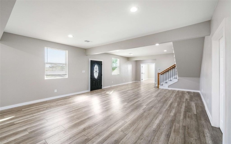 1061 Zmolek Road, Ennis, TX 75119, 5 Bedrooms Bedrooms, ,3 BathroomsBathrooms,Residential,For Sale,1061 Zmolek Road,0,21122487