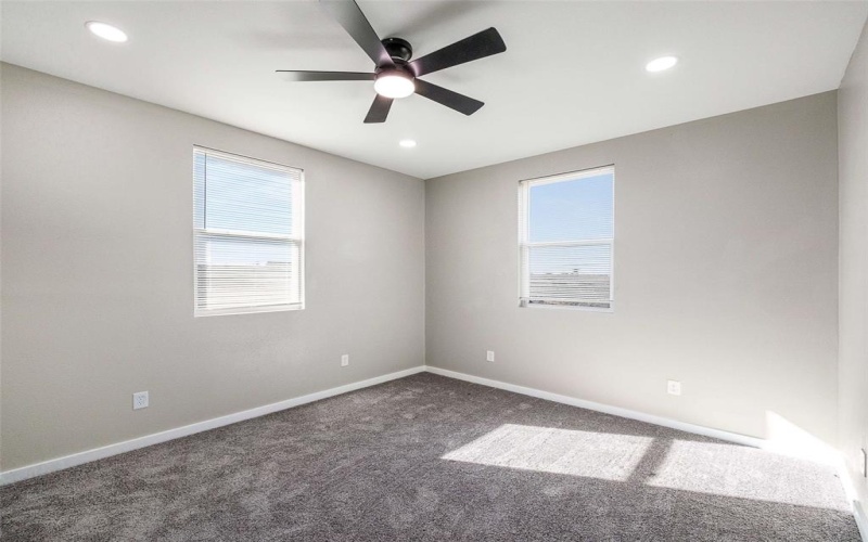 1061 Zmolek Road, Ennis, TX 75119, 5 Bedrooms Bedrooms, ,3 BathroomsBathrooms,Residential,For Sale,1061 Zmolek Road,0,21122487