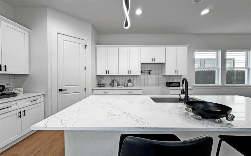 2419 Merlin Street, Dallas, TX 75215, 3 Bedrooms Bedrooms, ,2 BathroomsBathrooms,Residential,For Sale,2419 Merlin Street,0,21122616