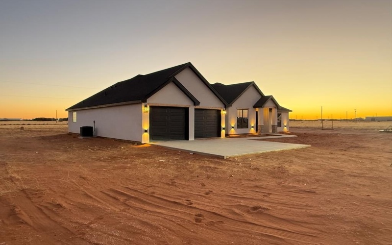 275 County Rd 304-H, Seminole, TX 79360, 3 Bedrooms Bedrooms, ,2 BathroomsBathrooms,Residential,For Sale,275 County Rd 304-H,0,50087134