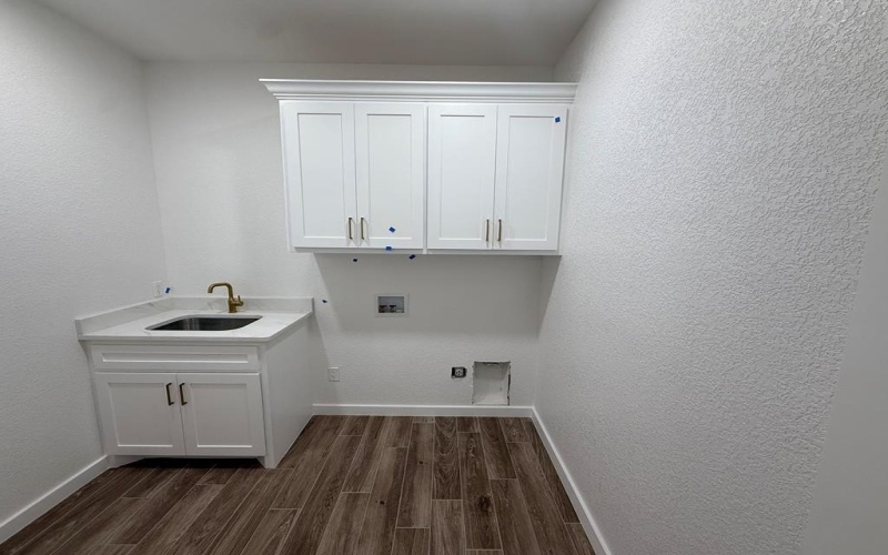 275 County Rd 304-H, Seminole, TX 79360, 3 Bedrooms Bedrooms, ,2 BathroomsBathrooms,Residential,For Sale,275 County Rd 304-H,0,50087134