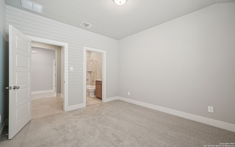 918 Earp Blvd, San Antonio, TX 78260, 4 Habitaciones Habitaciones , ,3 BañosBaños,Residential,En Venta,918 Earp Blvd,0,1925474