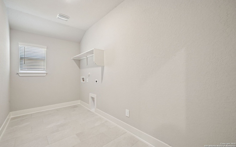 918 Earp Blvd, San Antonio, TX 78260, 4 Habitaciones Habitaciones , ,3 BañosBaños,Residential,En Venta,918 Earp Blvd,0,1925474