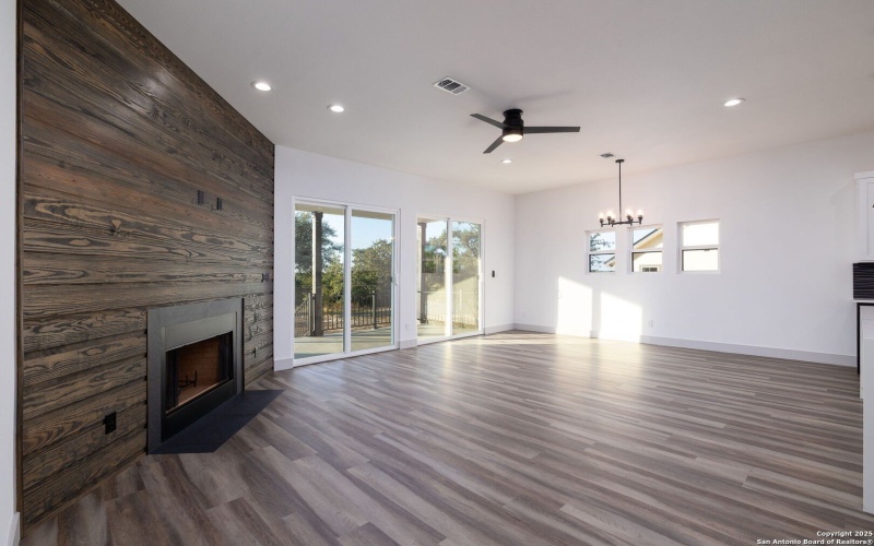 1210 Fernwood Rd, Fischer, TX 78623, 3 Habitaciones Habitaciones , ,2 BañosBaños,Residential,En Venta,1210 Fernwood Rd,0,1925510