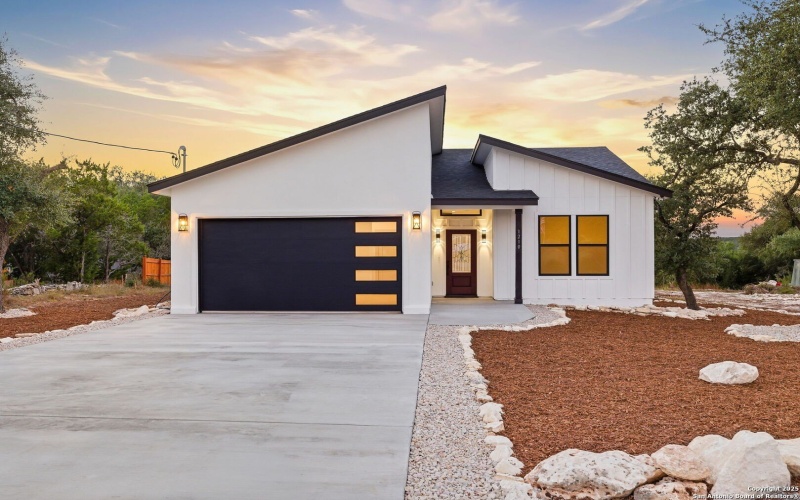 1210 Fernwood Rd, Fischer, TX 78623, 3 Habitaciones Habitaciones , ,2 BañosBaños,Residential,En Venta,1210 Fernwood Rd,0,1925510