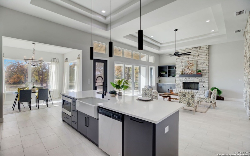 981 Jenny Leigh Trail, Bulverde, TX 78163, 4 Habitaciones Habitaciones , ,3 BañosBaños,Residential,En Venta,981 Jenny Leigh Trail,0,1925632