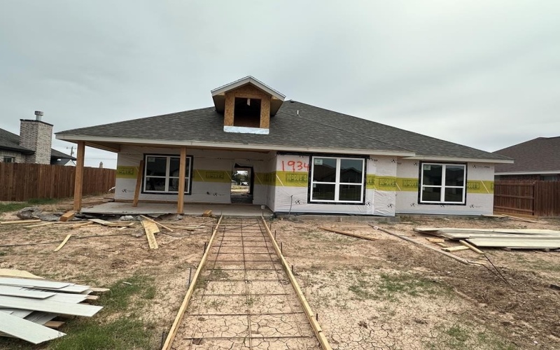 1934 Lamplighter Lane, San Angelo, TX 76904, 3 Bedrooms Bedrooms, ,2 BathroomsBathrooms,Residential,For Sale,1934 Lamplighter Lane,0,129925