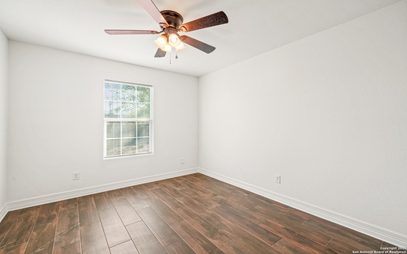 250 Bundy, San Antonio, TX 78220, 4 Habitaciones Habitaciones , ,2 BañosBaños,Residential,En Venta,250 Bundy,0,1925947