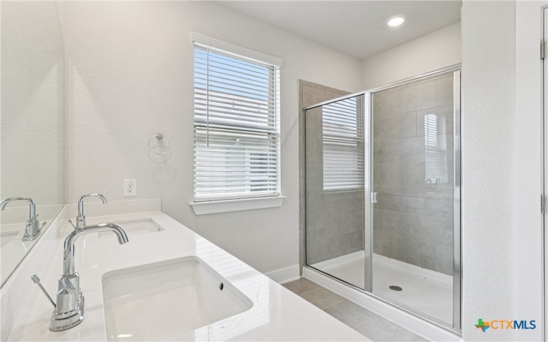 122 Barton Point, Cibolo, TX 78108, 3 Bedrooms Bedrooms, ,2 BathroomsBathrooms,Residential,For Sale,122 Barton Point,0,599021