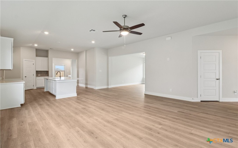 122 Barton Point, Cibolo, TX 78108, 3 Bedrooms Bedrooms, ,2 BathroomsBathrooms,Residential,For Sale,122 Barton Point,0,599021