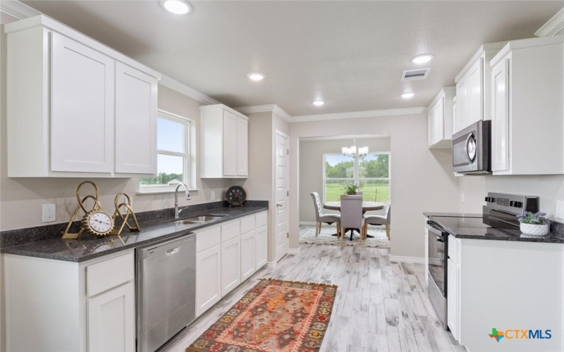 1102 Nacogdoches Drive, Temple, TX 76501, 3 Habitaciones Habitaciones , ,2 BañosBaños,Residential,En Venta,1102 Nacogdoches Drive,0,598470