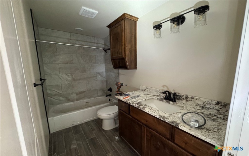 2552 Cowgirl Trail, Belton, TX 76513, 3 Bedrooms Bedrooms, ,2 BathroomsBathrooms,Residential,For Sale,2552 Cowgirl Trail,0,599067