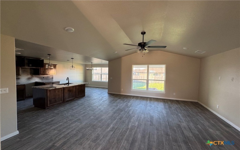 2552 Cowgirl Trail, Belton, TX 76513, 3 Bedrooms Bedrooms, ,2 BathroomsBathrooms,Residential,For Sale,2552 Cowgirl Trail,0,599067