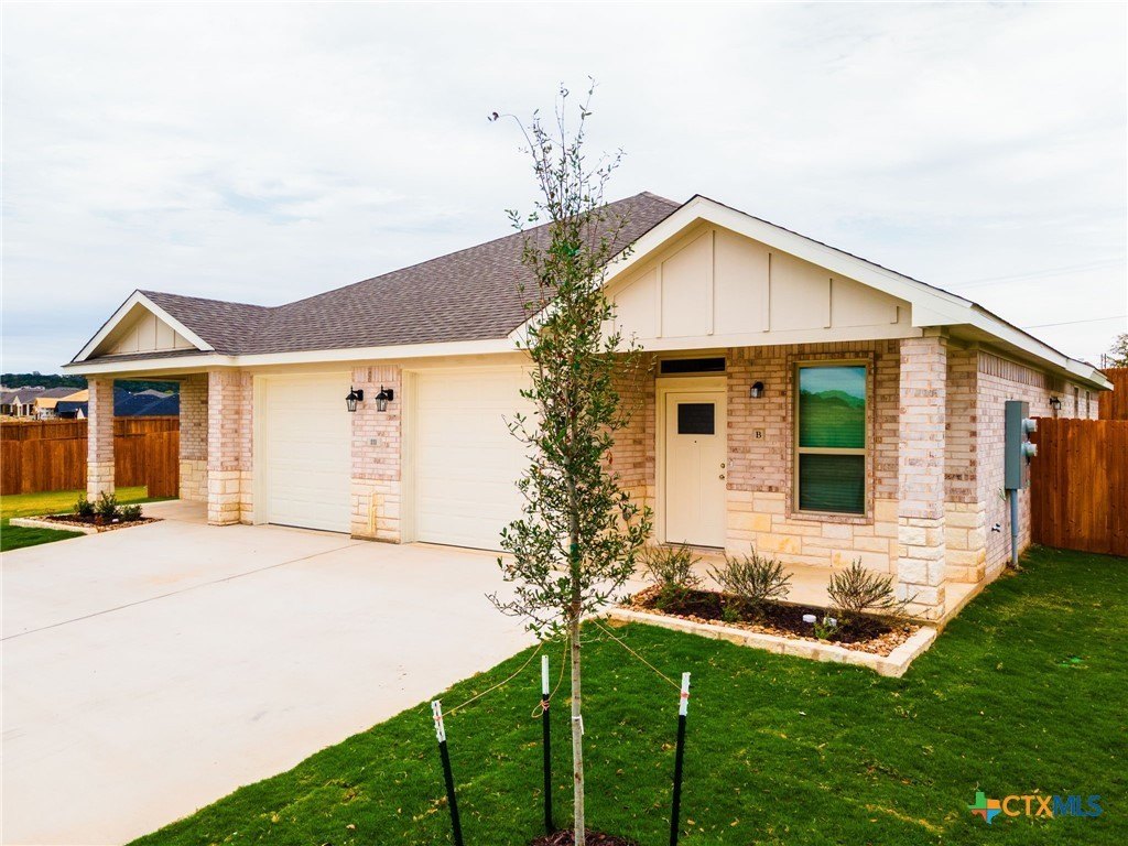 110 Levi Court unit: B #B, Copperas Cove, TX 76522, 3 Bedrooms Bedrooms, ,2 BathroomsBathrooms,Residential Multi Family,For Sale,110 Levi Court unit: B,0,599083