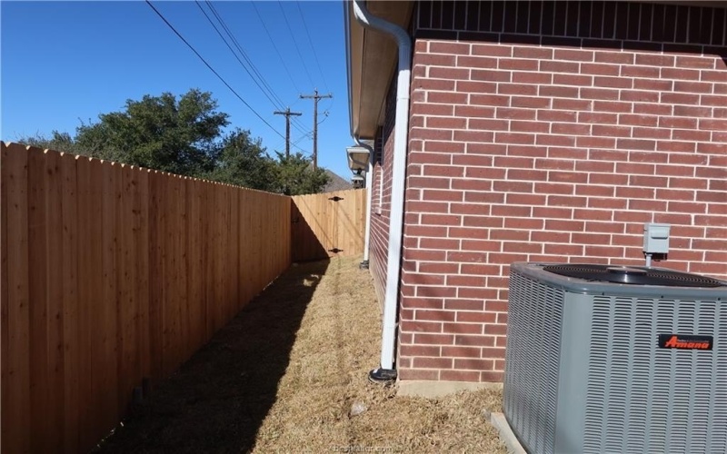 2008 Reagan Court, Bryan, TX 77802, 3 Bedrooms Bedrooms, ,2 BathroomsBathrooms,Residential,For Sale,2008 Reagan Court,0,25012547