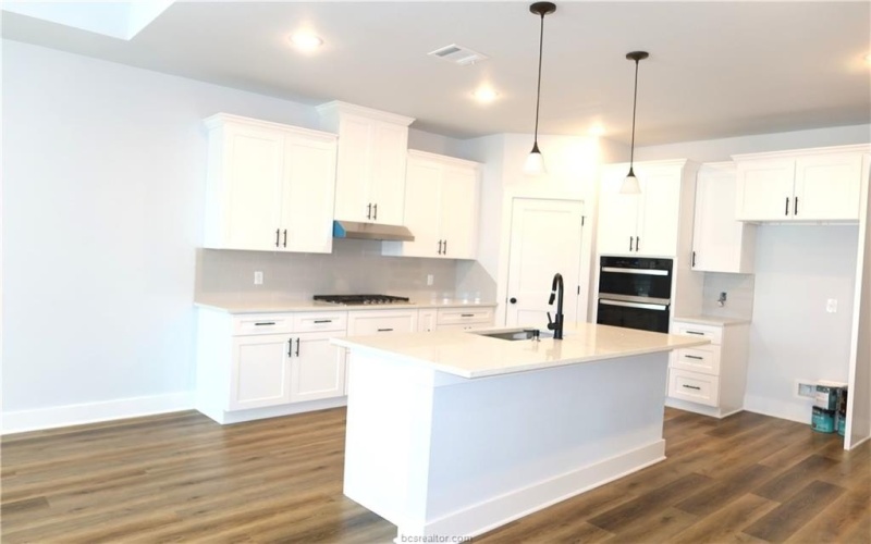 2006 Reagan Court, Bryan, TX 77802, 3 Habitaciones Habitaciones , ,3 BañosBaños,Residential,En Venta,2006 Reagan Court,0,25012550