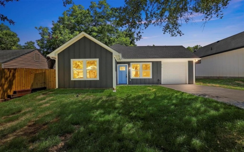 516 E Heron Street, Denison, TX 75021, 3 Bedrooms Bedrooms, ,2 BathroomsBathrooms,Residential,For Sale,516 E Heron Street,0,21114624