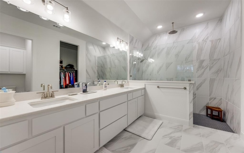 1815 Bell Court, Van Alstyne, TX 75495, 3 Bedrooms Bedrooms, ,2 BathroomsBathrooms,Residential,For Sale,1815 Bell Court,0,21119164