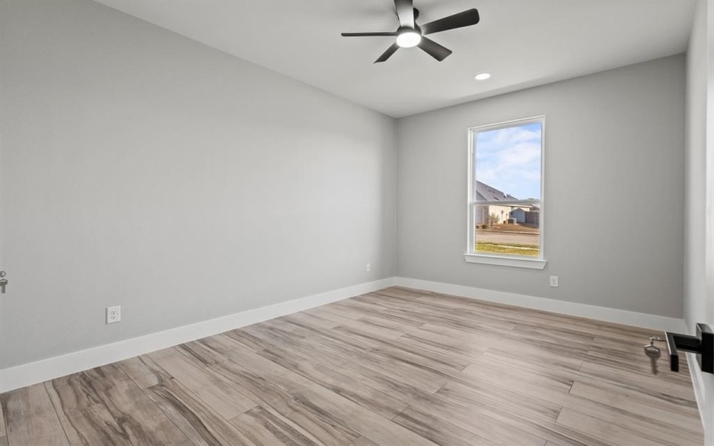 1509 Kings Circle, Hutchins, TX 75141, 3 Bedrooms Bedrooms, ,2 BathroomsBathrooms,Residential,For Sale,1509 Kings Circle,0,21109366