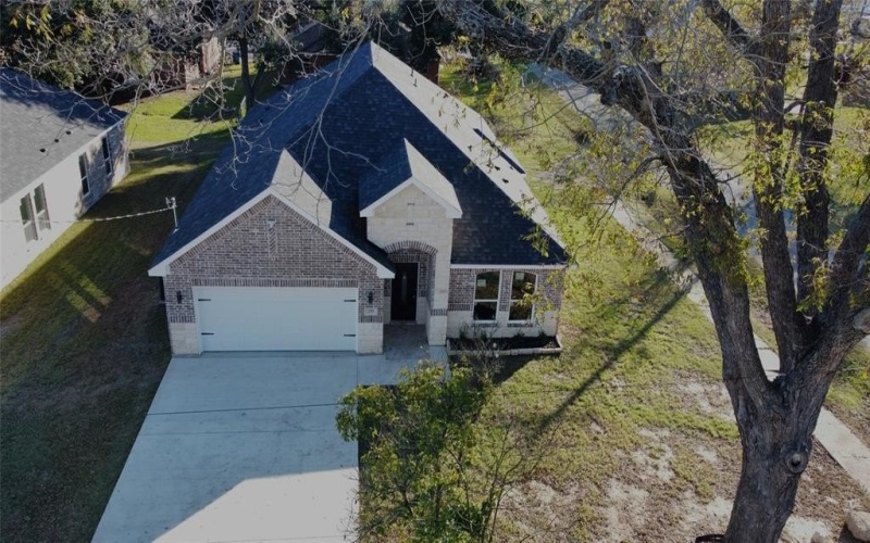 200 E 1st North Street, Kaufman, TX 75142, 4 Habitaciones Habitaciones , ,2 BañosBaños,Residential,En Venta,200 E 1st North Street,0,21122764