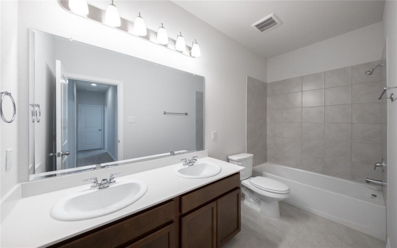 2518 Hawkins Street, Anna, TX 75409, 5 Bedrooms Bedrooms, ,5 BathroomsBathrooms,Residential,For Sale,2518 Hawkins Street,0,21122934