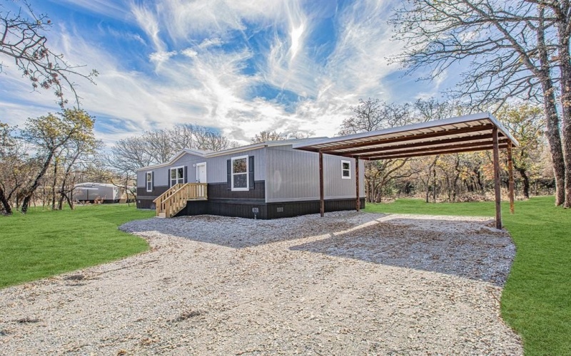 332 Huddleston Road, Montague, TX 76270, 4 Bedrooms Bedrooms, ,2 BathroomsBathrooms,Residential,For Sale,332 Huddleston Road,0,21123119