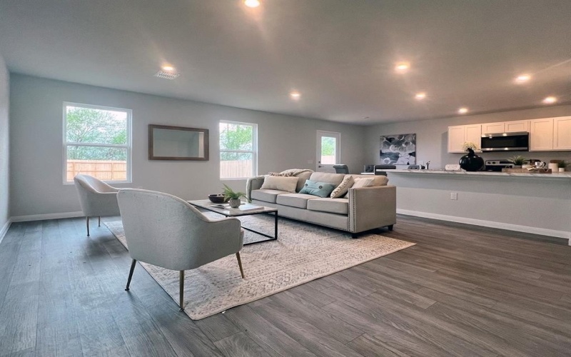 346 Azalea Trail, Granbury, TX 76048, 3 Habitaciones Habitaciones , ,2 BañosBaños,Residential,En Venta,346 Azalea Trail,0,21123233